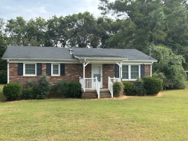 200 Apache Drive – photo 1 of 6