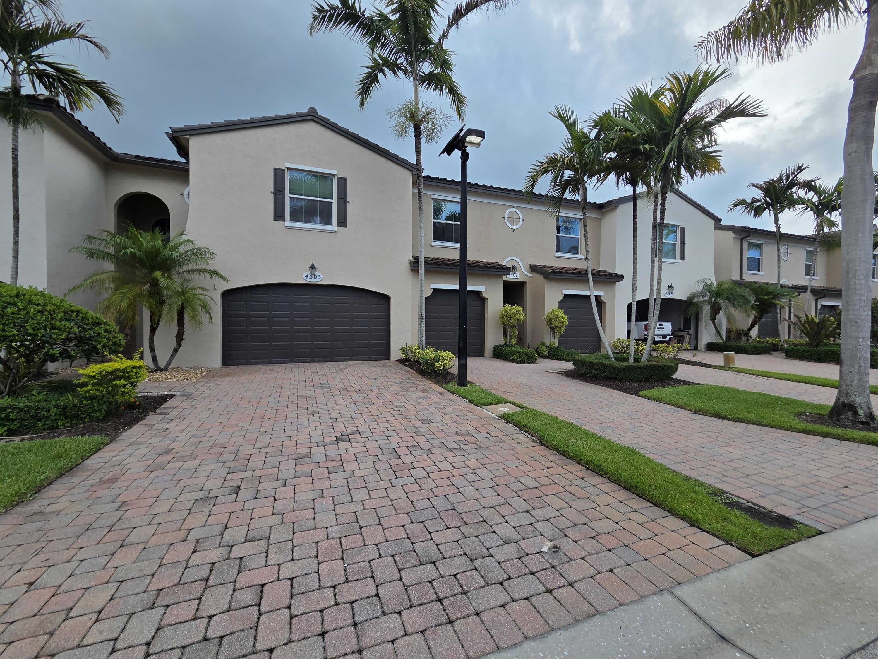 4507 Mediterranean Circle – photo 1