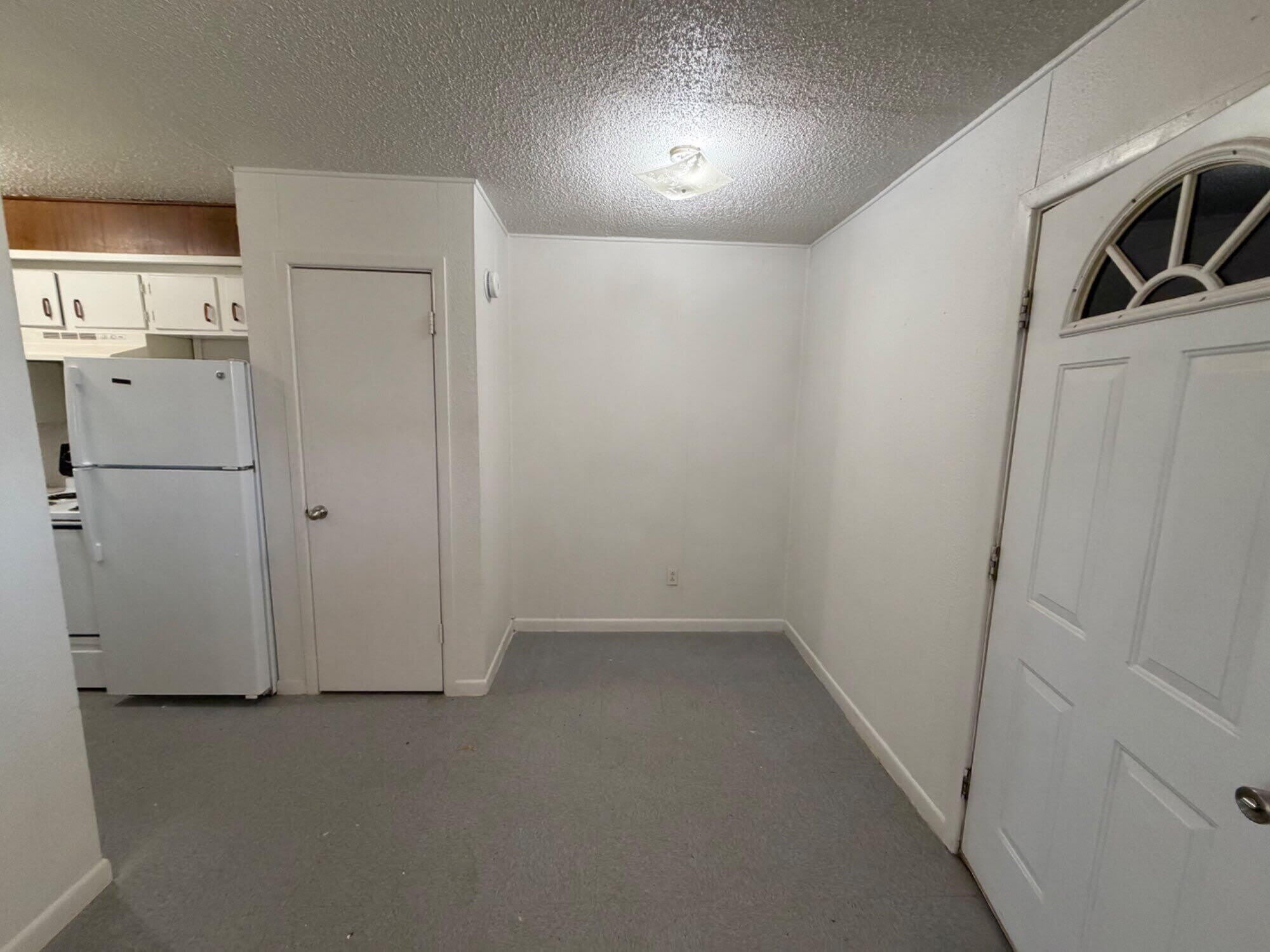 5909 E Farm To Market Road 40 – photo 1 of 6