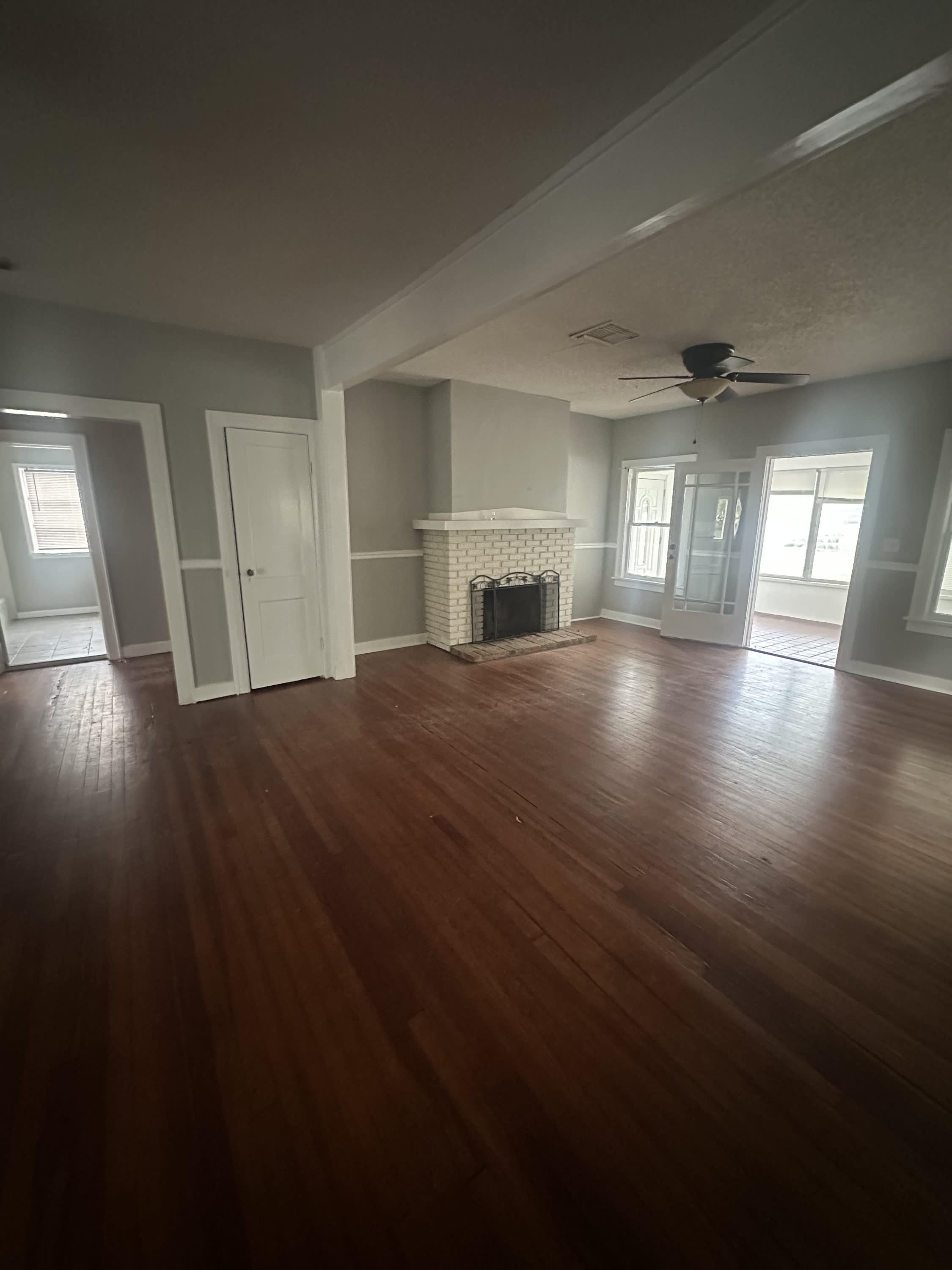 415 East McDonald Avenue – photo 1 of 17