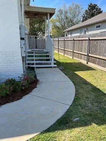 6125 General Haig Street – photo 1