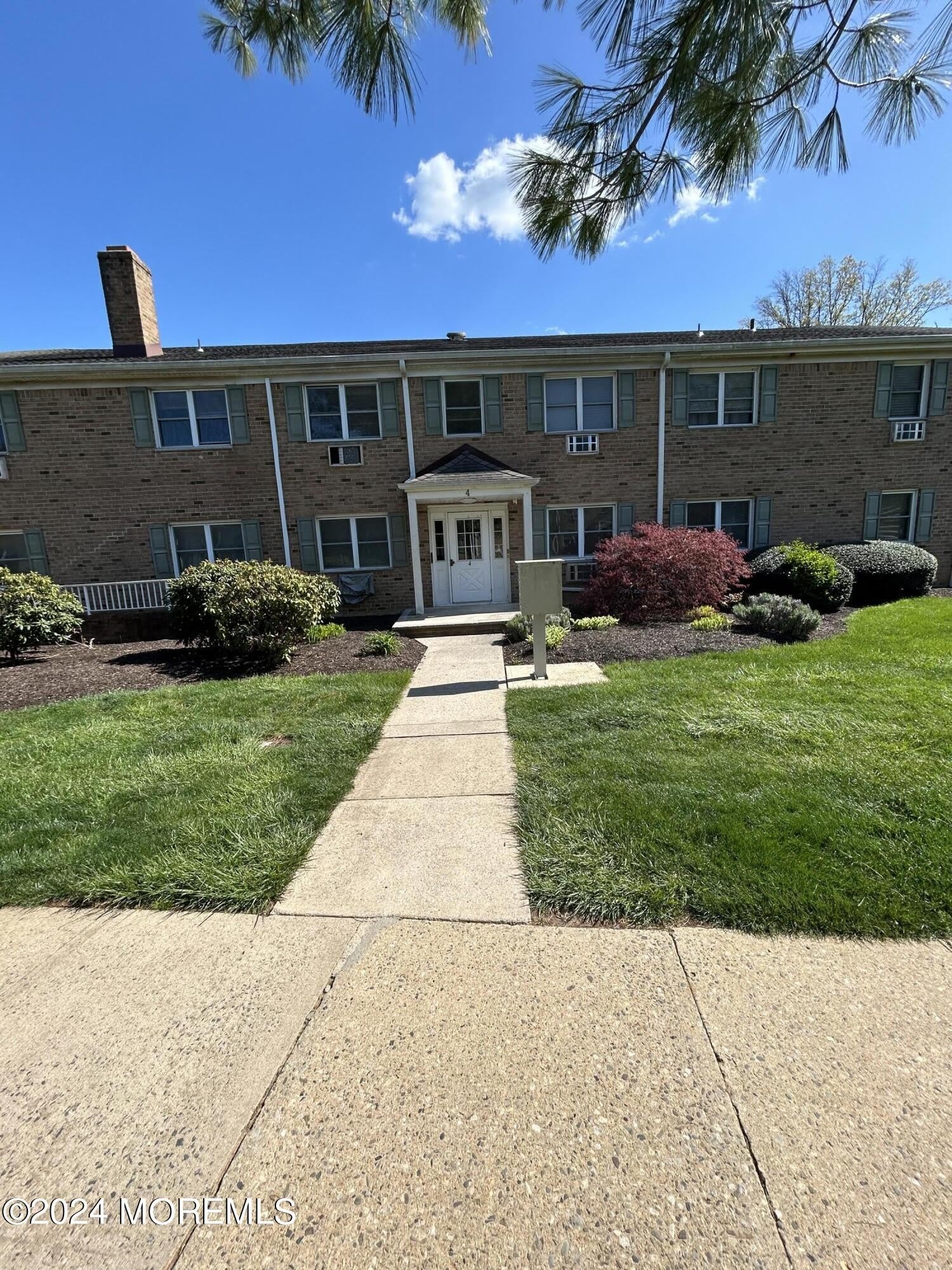 4 Windsor Terrace – photo 1 of 10