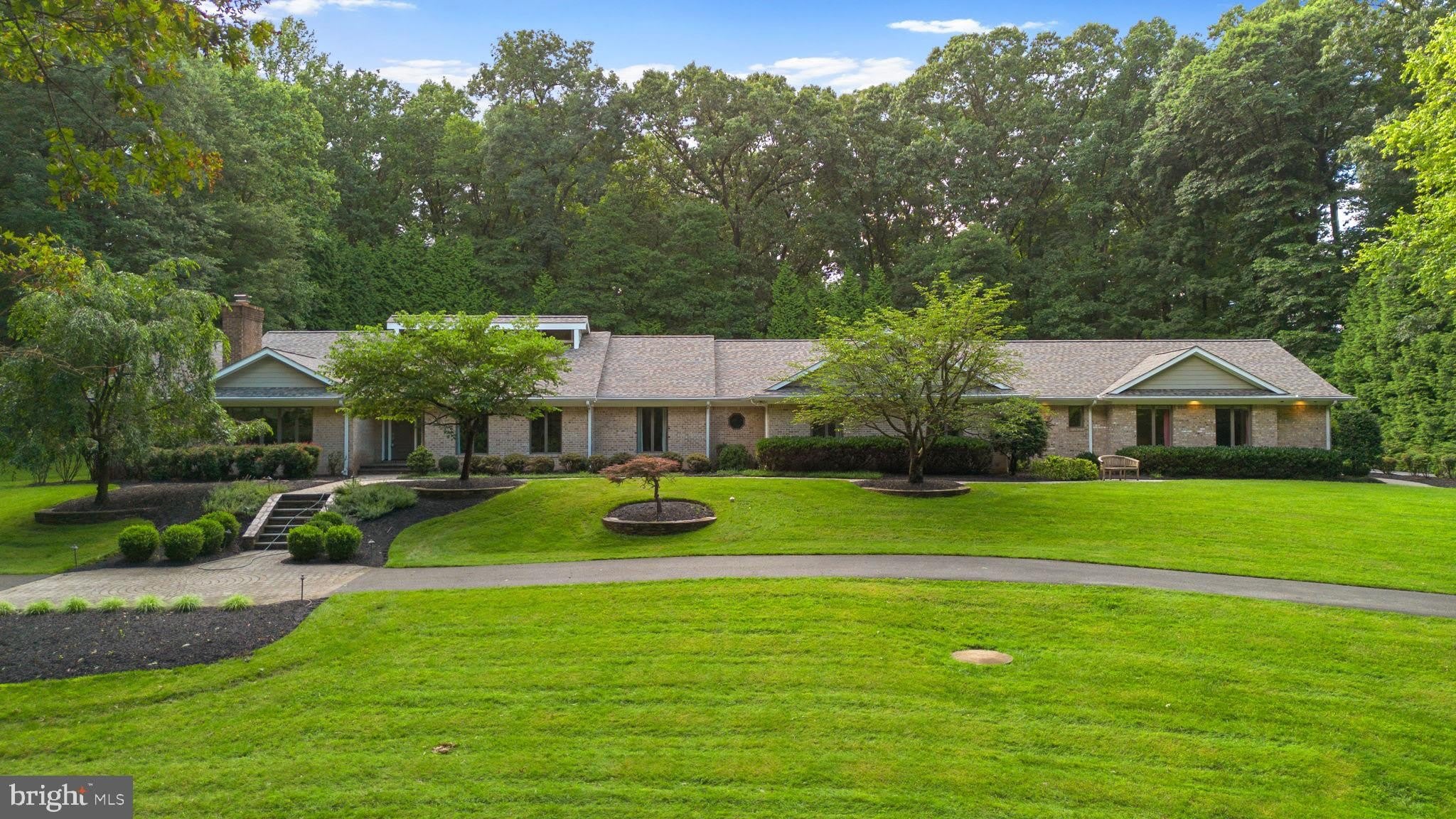 4233 Buckskin Wood Drive – photo 1 of 277