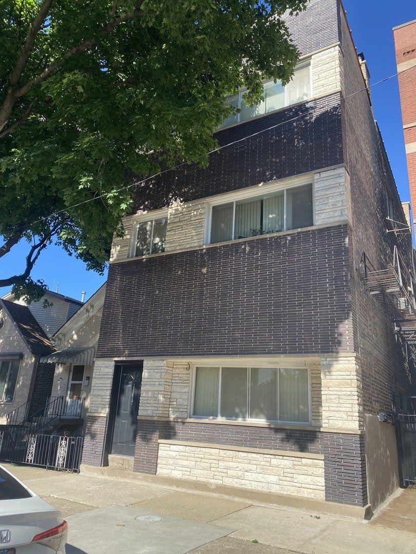 3145 S May Street – photo 1