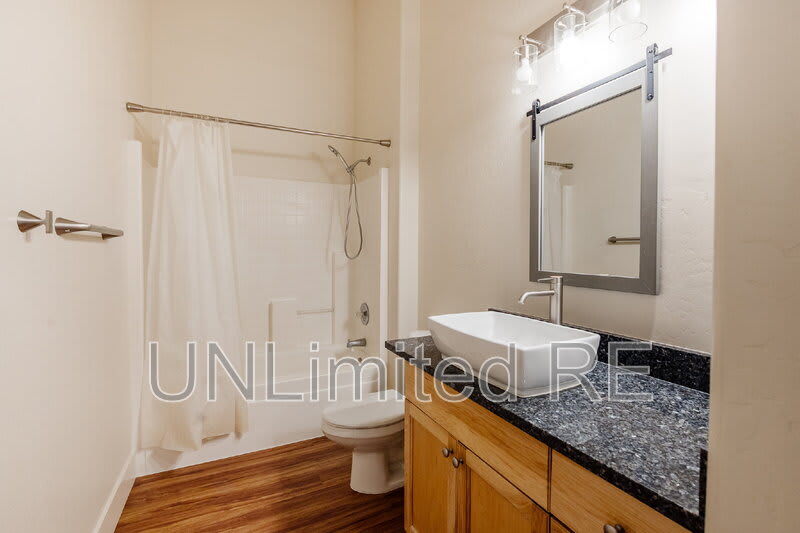 1620 East Parada del Sol – photo 1 of 13