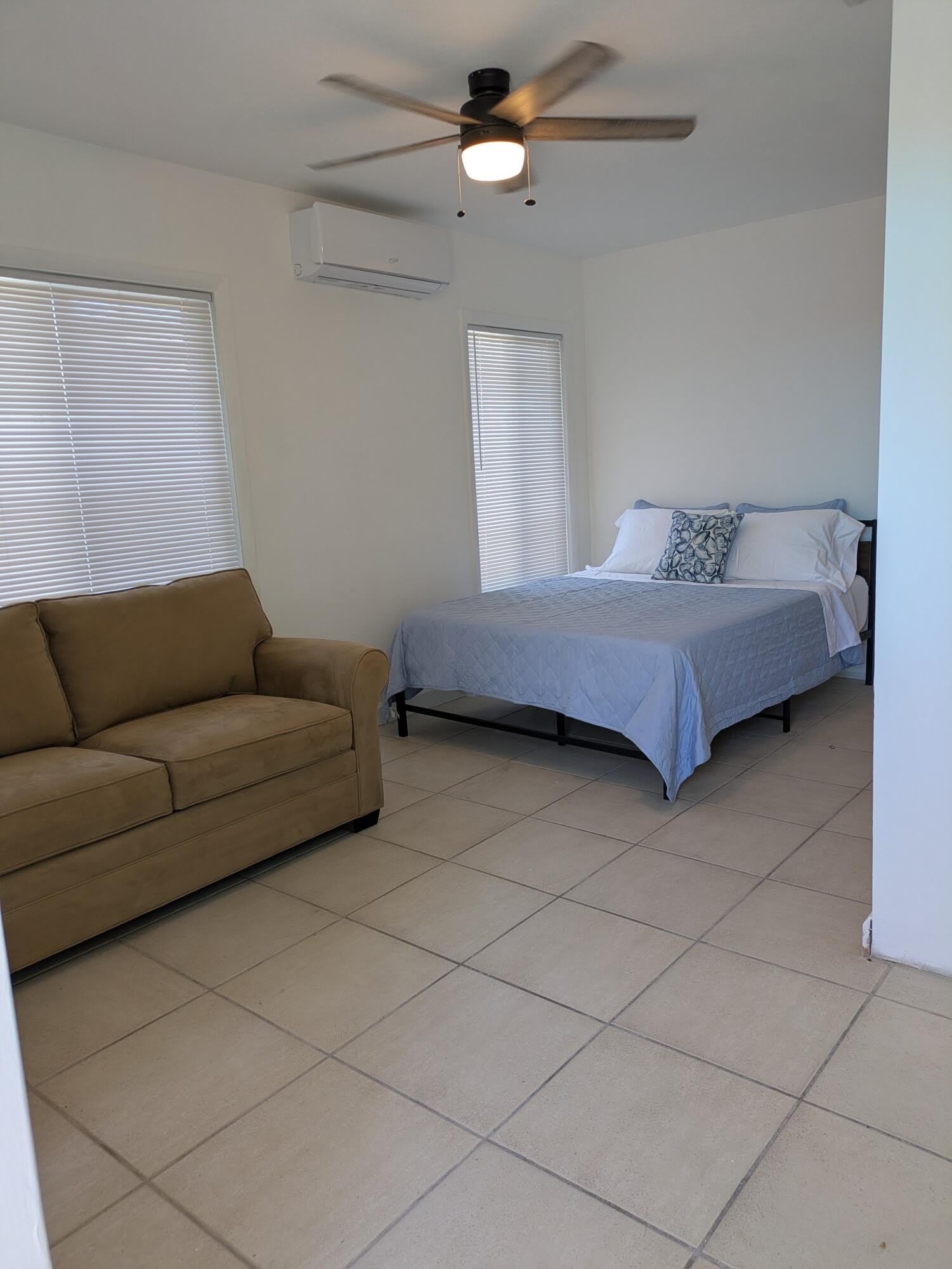 3312 SE 4th Street – photo 1 of 11