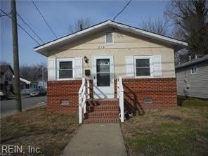 718 W Queen Street – photo 1