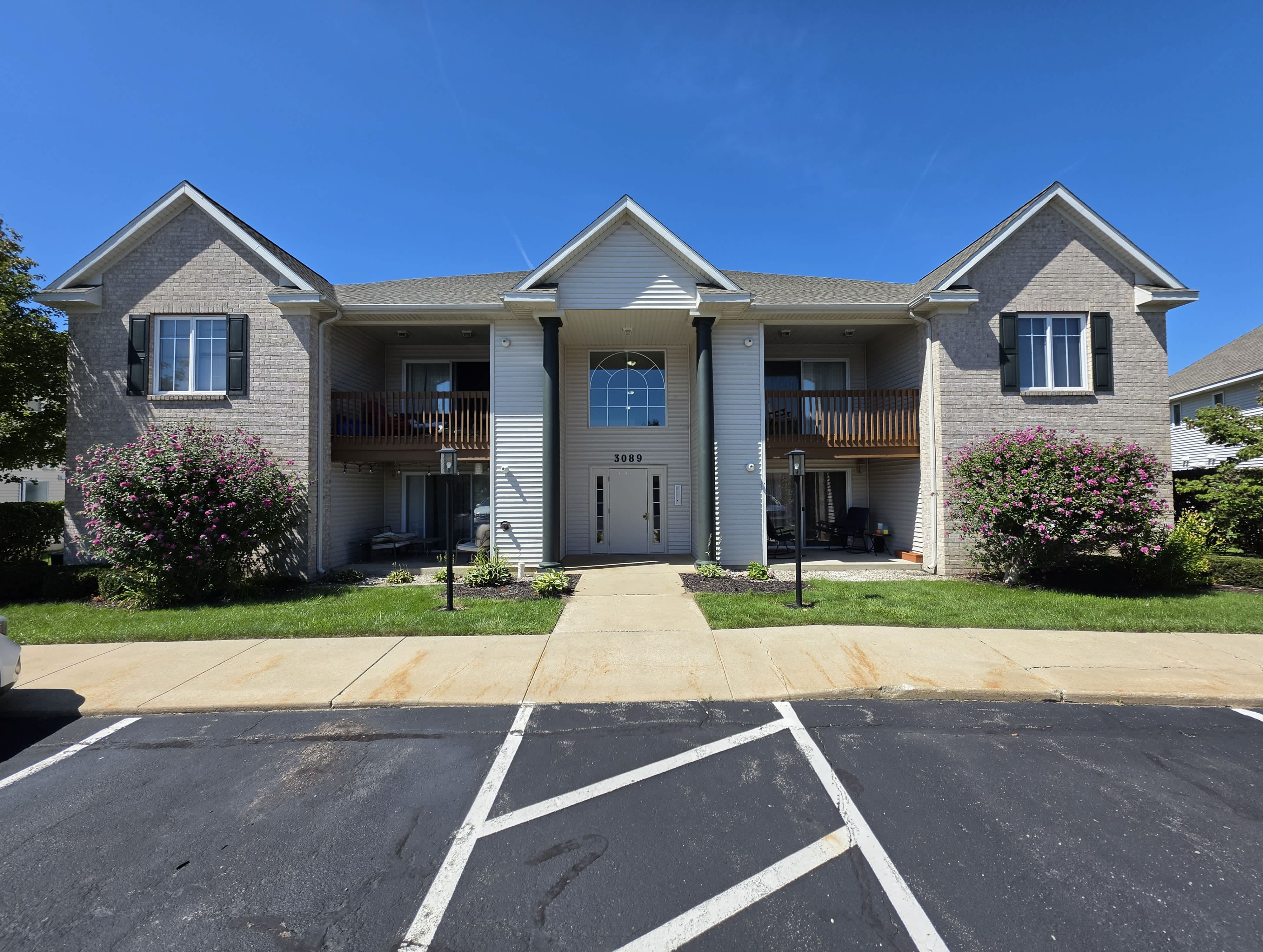 3089 E Crystal Waters Dr Unit 8 – photo 1 of 306