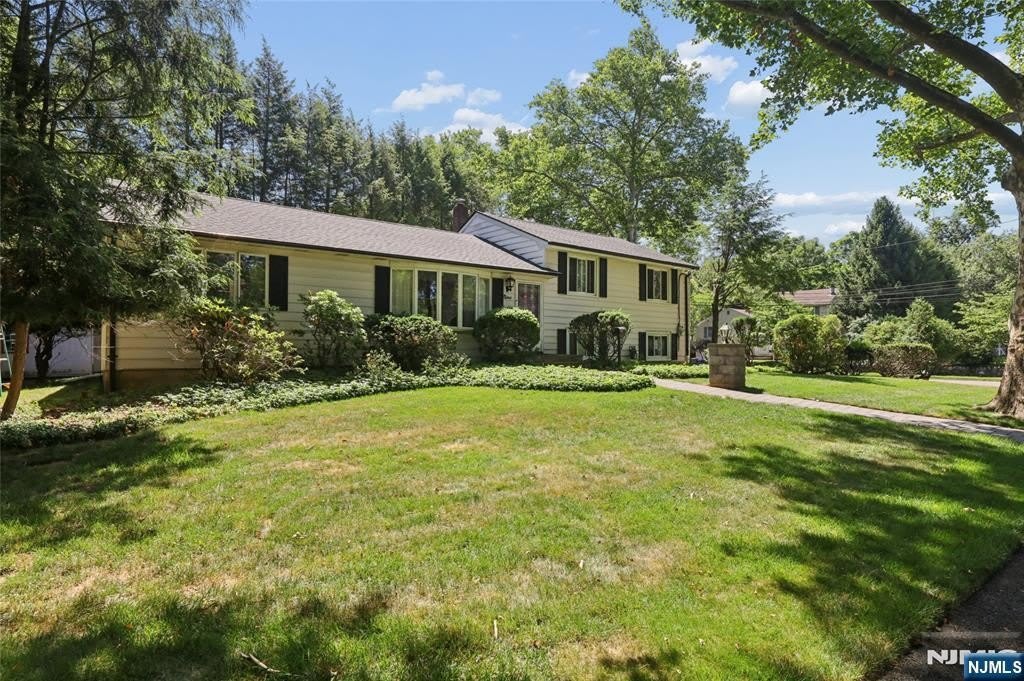 9 Smith Street – photo 1 of 26
