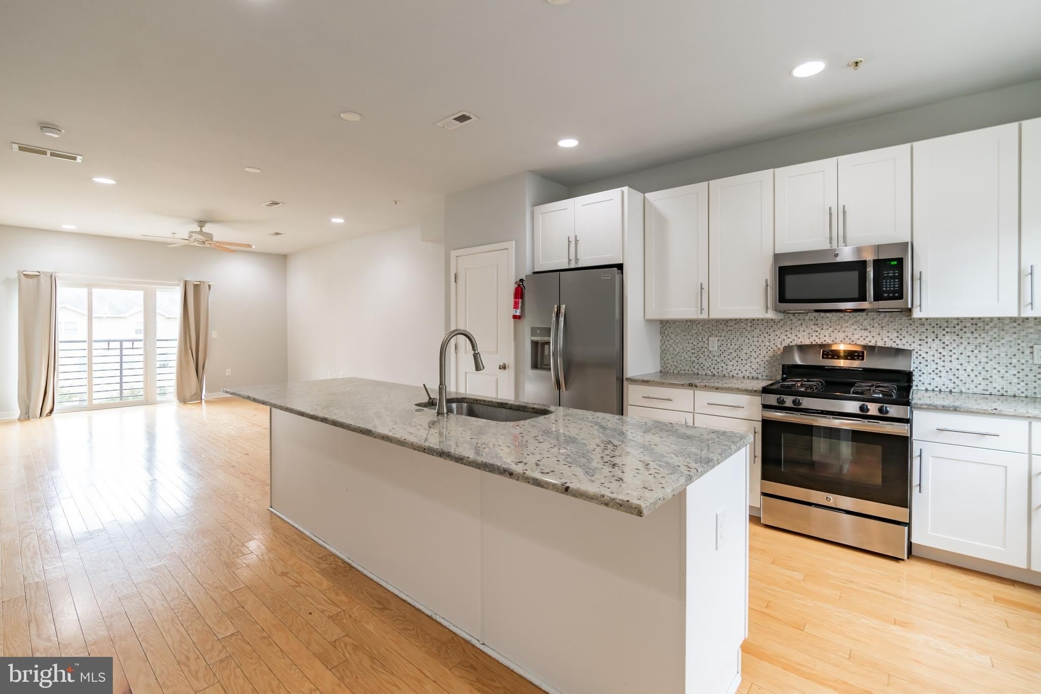 4124 TOWER Street – photo 1