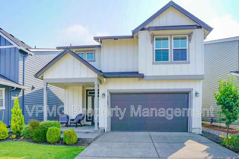 11603 NE 138th Ave – photo 1 of 48