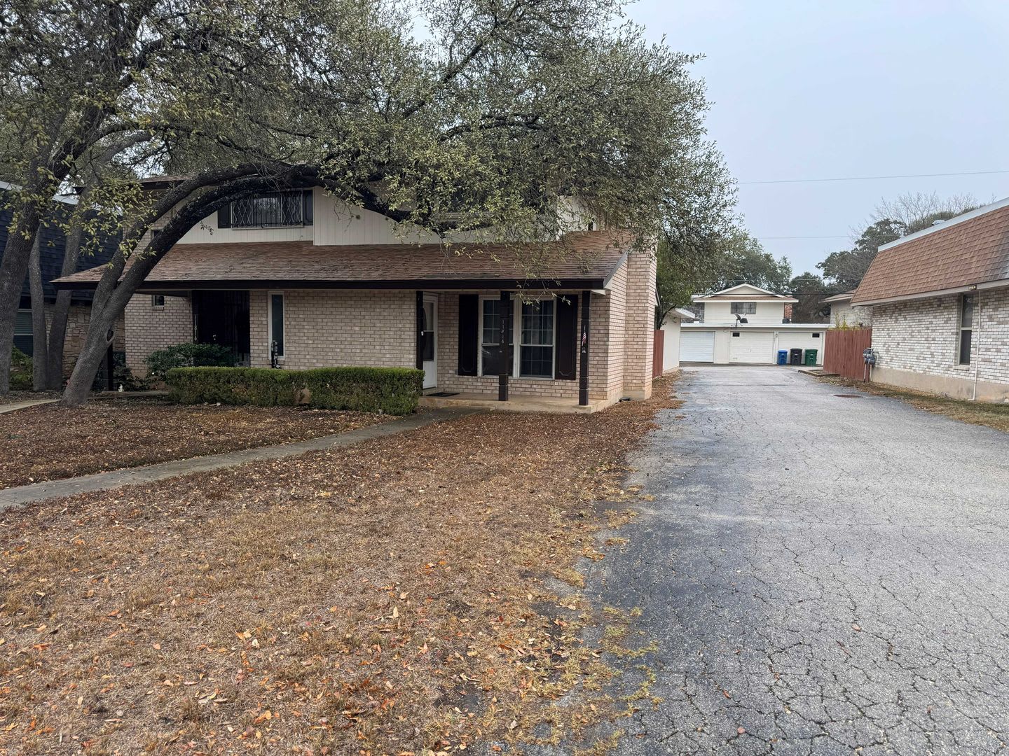 Welcome Home To 11814 Song St – photo 1
