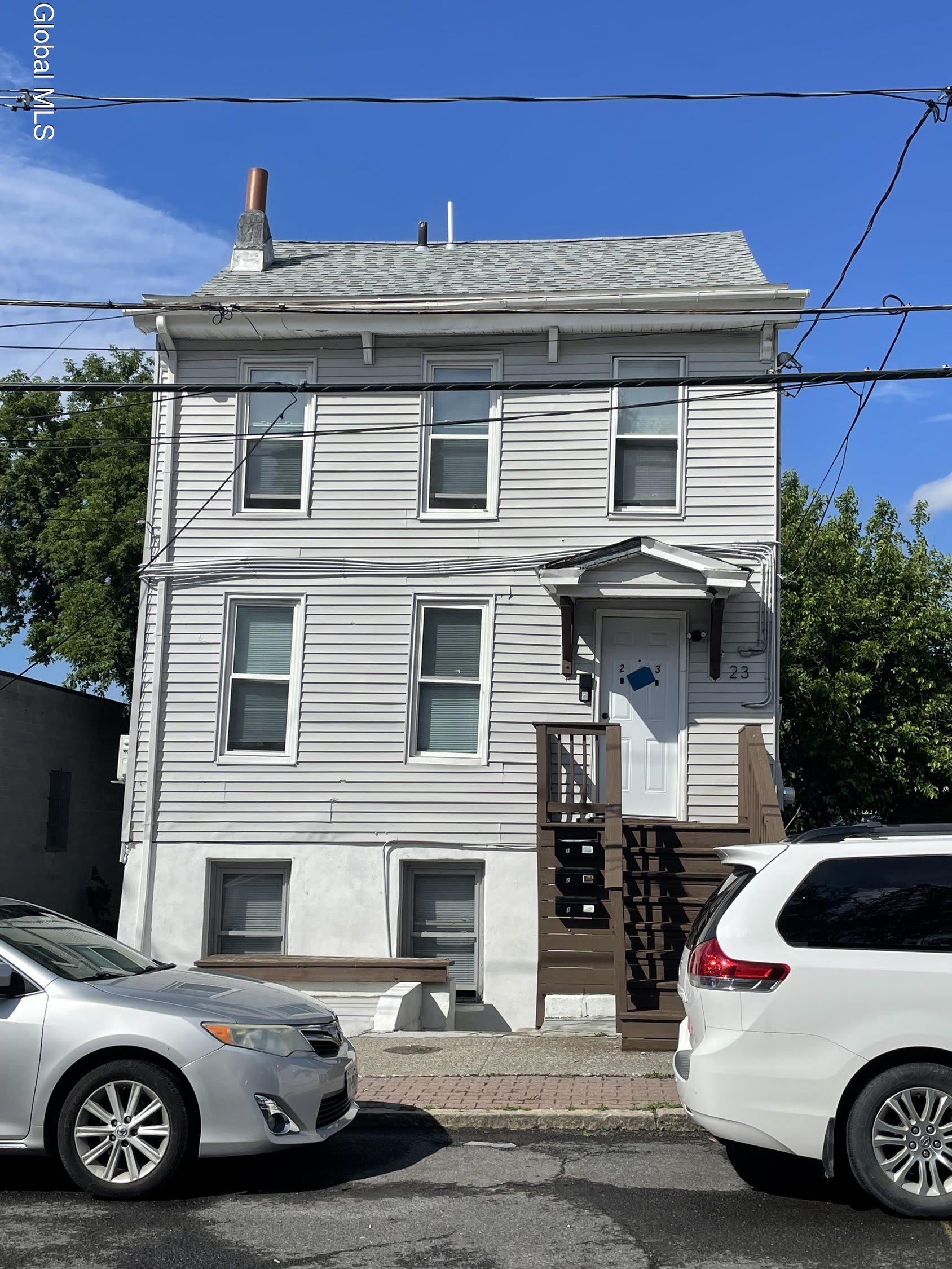 23 Benson Street – photo 1