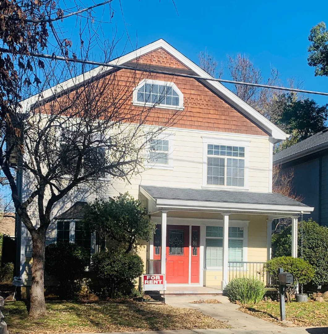 Beautiful 5 bedroom home available soon! – photo 1