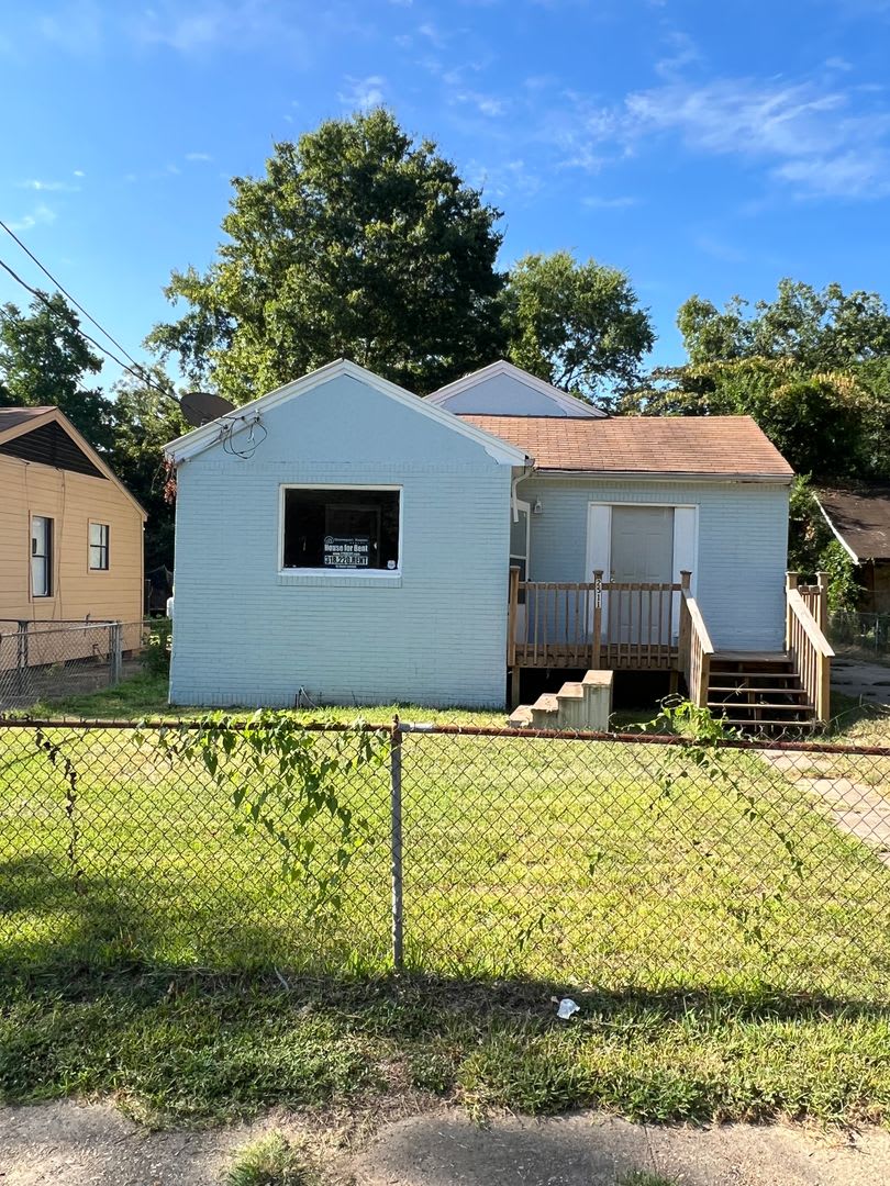 2511 Quinton St – photo 1