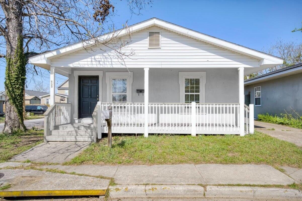 953 Hopkins Street – photo 1