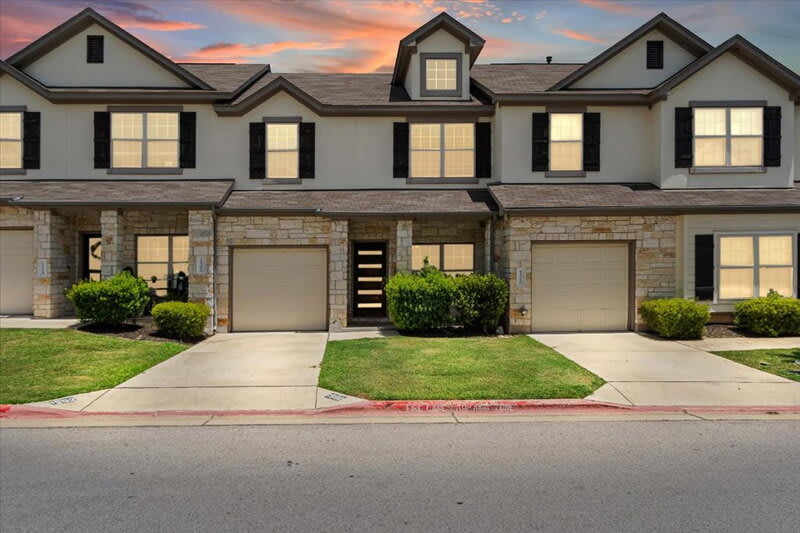 1502 Airedale Rd – photo 1