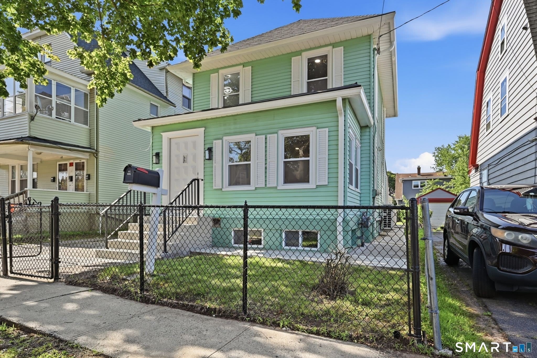 52 Fourth Street – photo 1