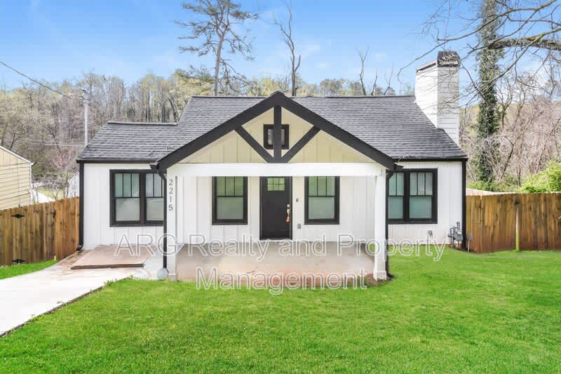 2215 Lang Drive – photo 1