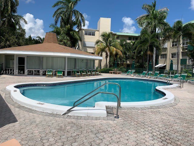1333 HALLANDALE BEACH BL – photo 1