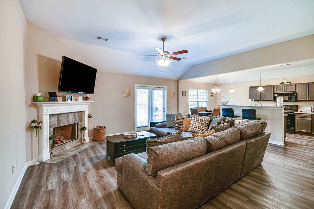 706 Park Lane – photo 1
