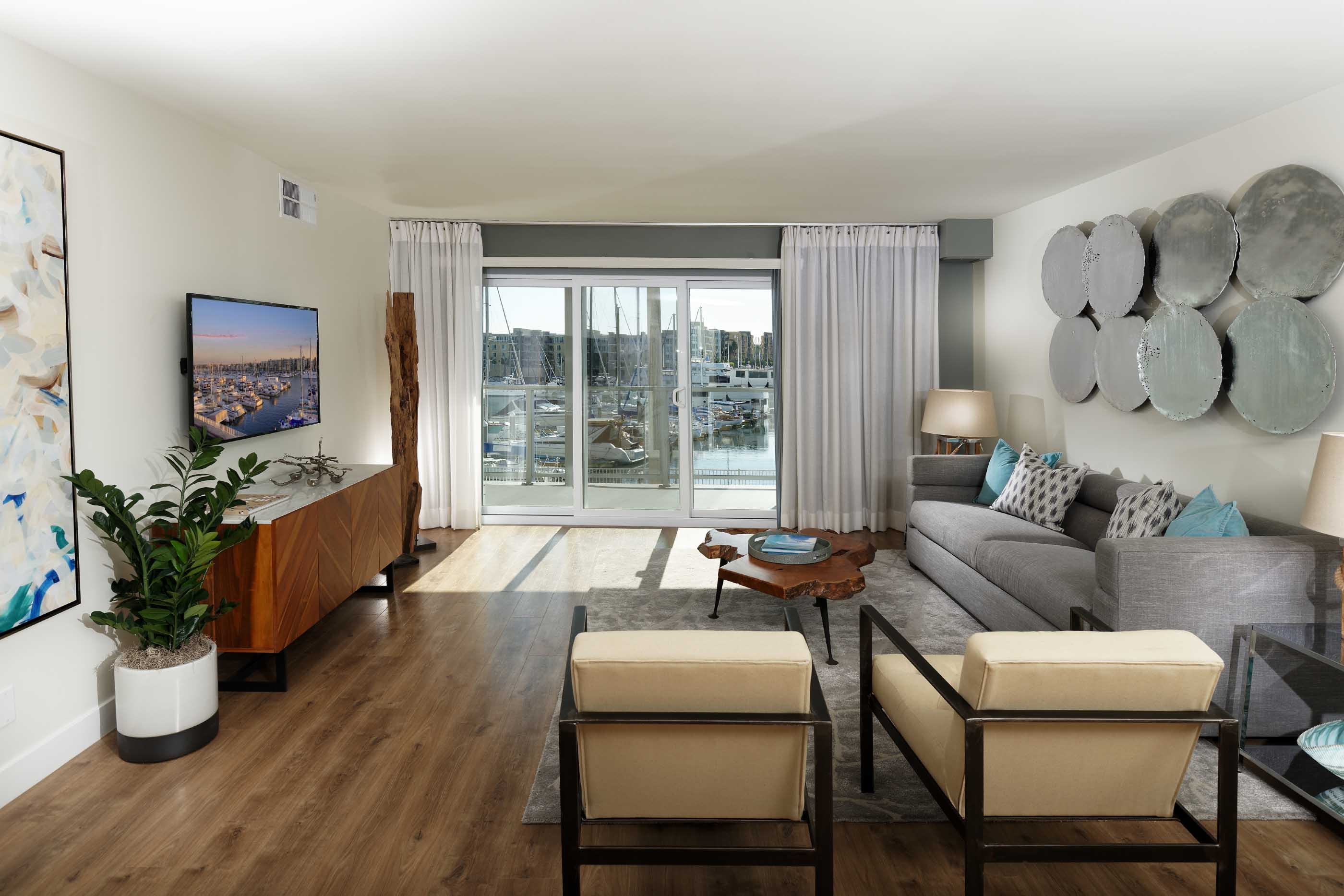 Wayfarer Apartments Marina – photo 1 of 348