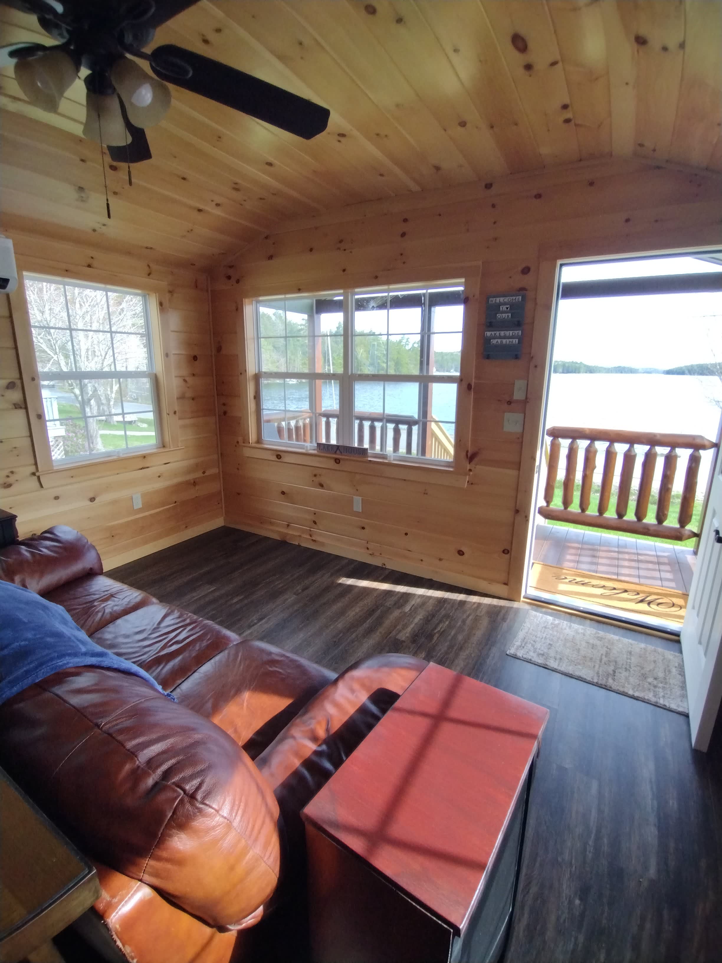 360 Stickney Hill Rd – photo 1 of 19