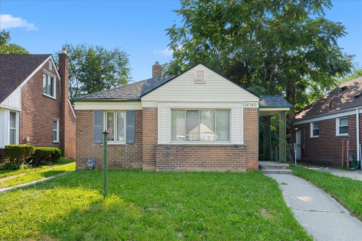 18760 Faust Avenue – photo 1
