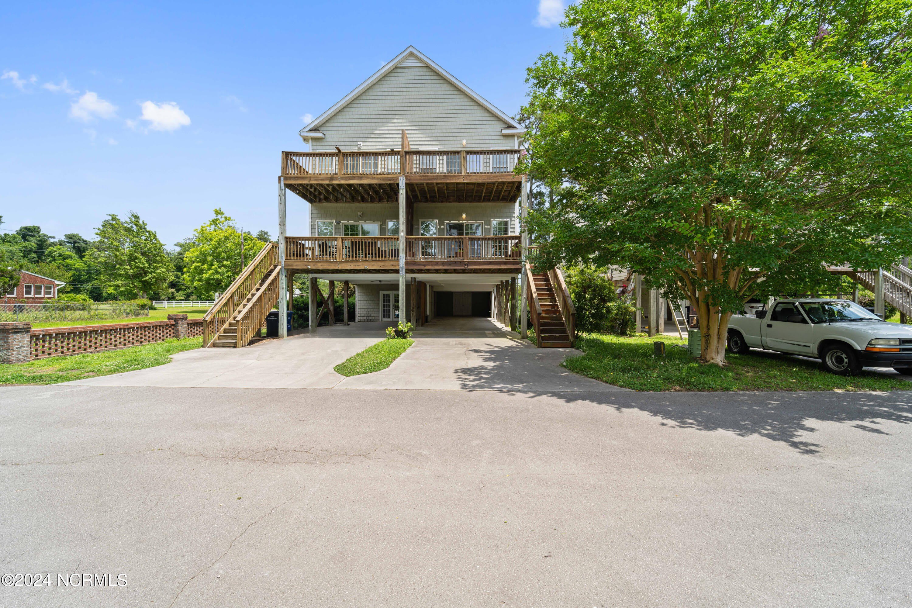 71 Court Street – photo 1
