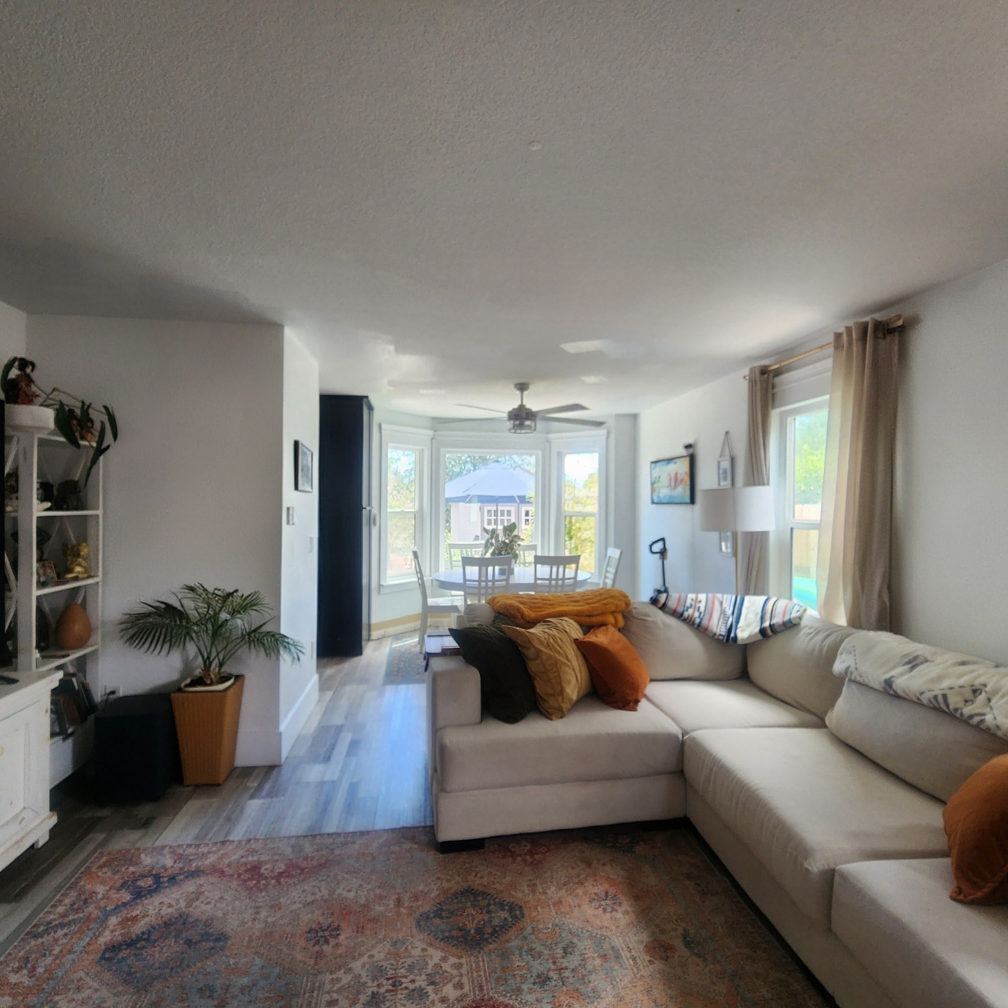 1627 Satellite Drive – photo 1