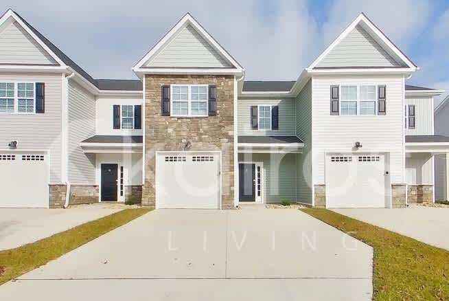 3705 Oak Leaf Way – photo 1