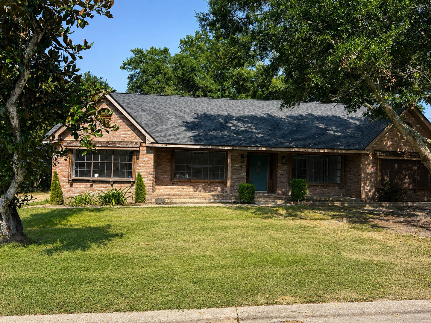 Refreshed 4-Bedroom Ranch with Private In-Law Suite – photo 1