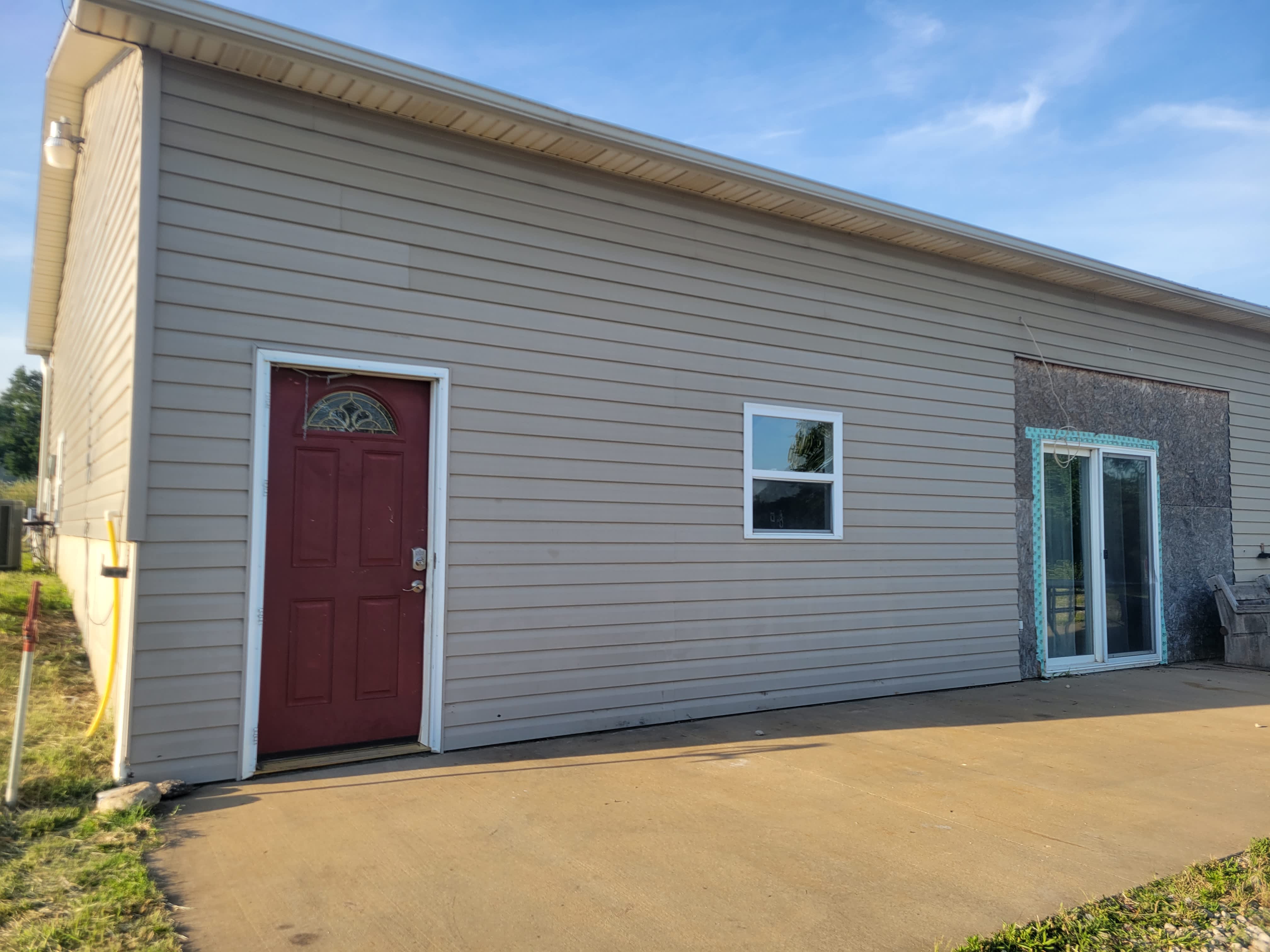 5520 Nw Jennings – photo 1 of 13