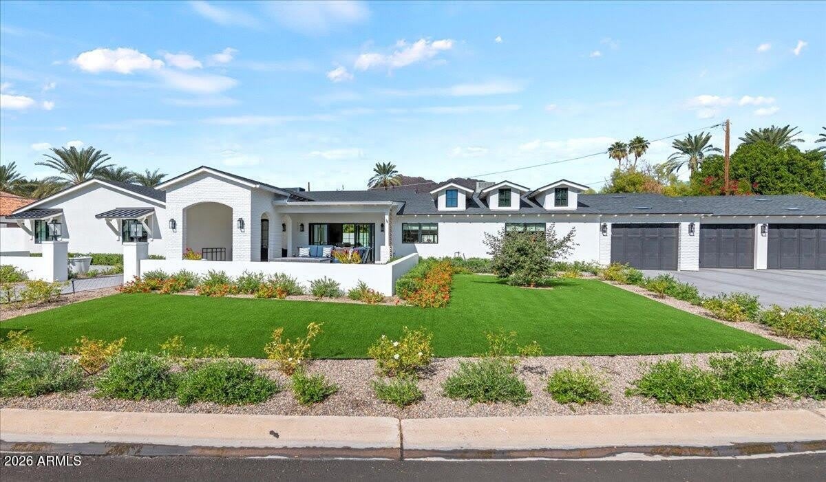 6234 E MONTEROSA Street – photo 1