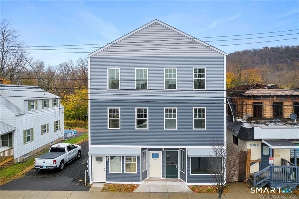 1091 Whalley Avenue – photo 1