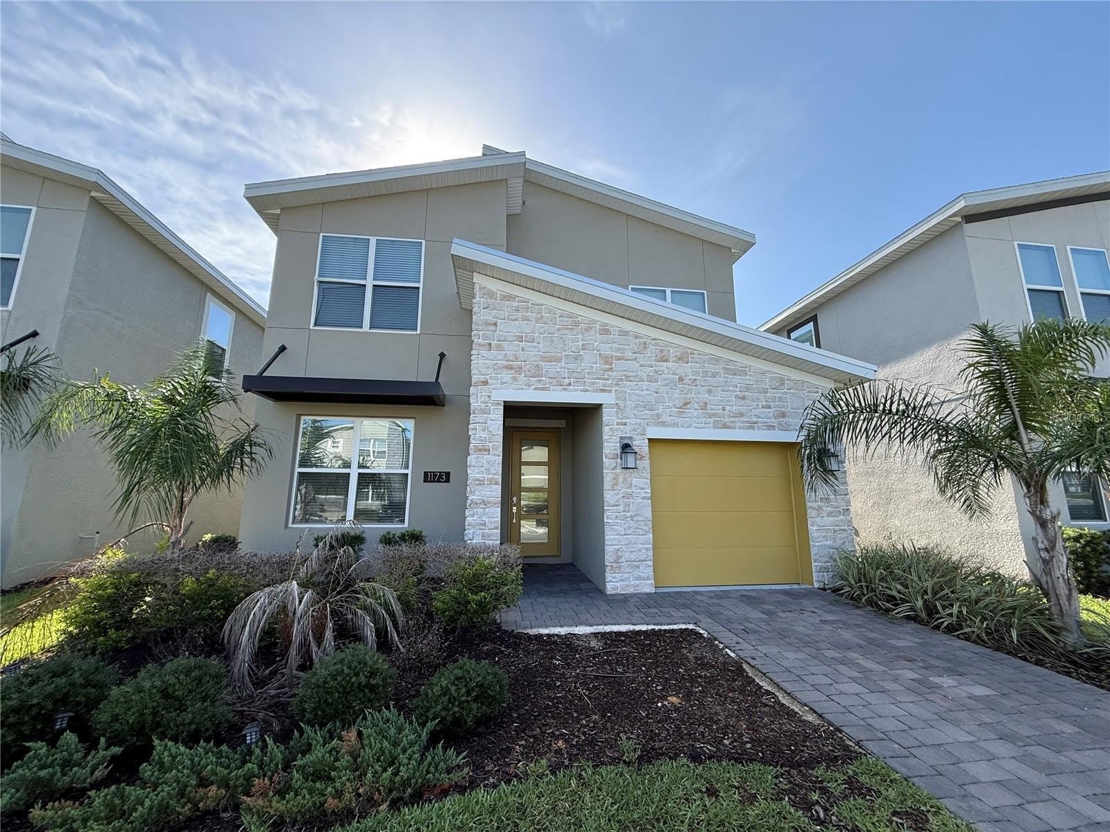 1173 Kingsbarn Street – photo 1