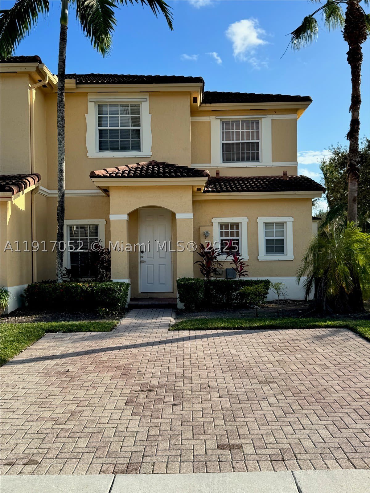 4100 NE 24 Drive – photo 1