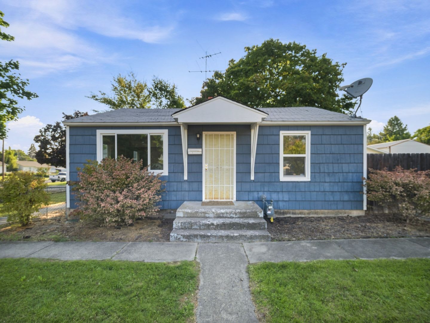 Charming Spokane Retreat – photo 1