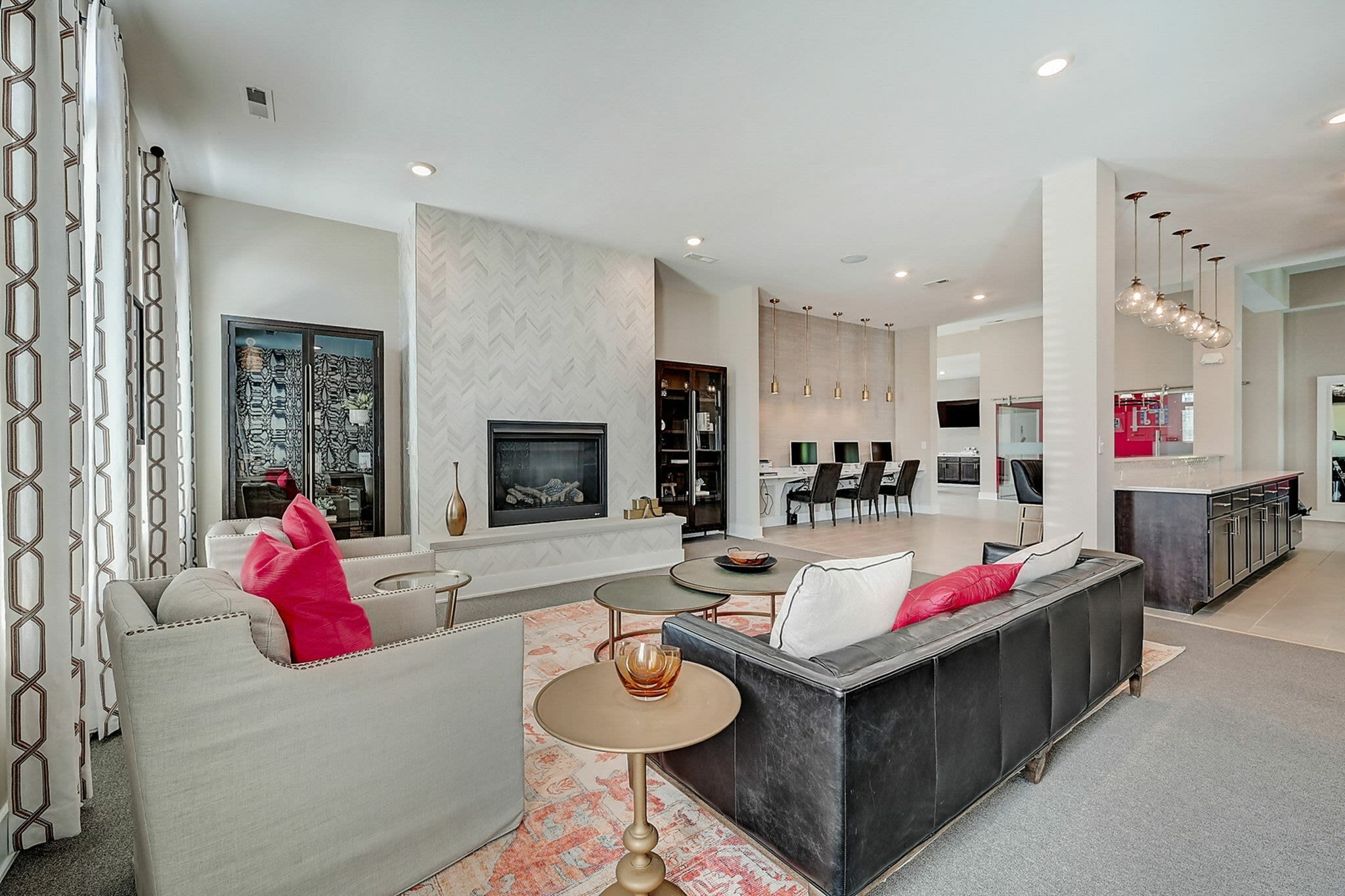 Madison House – photo 1 of 17
