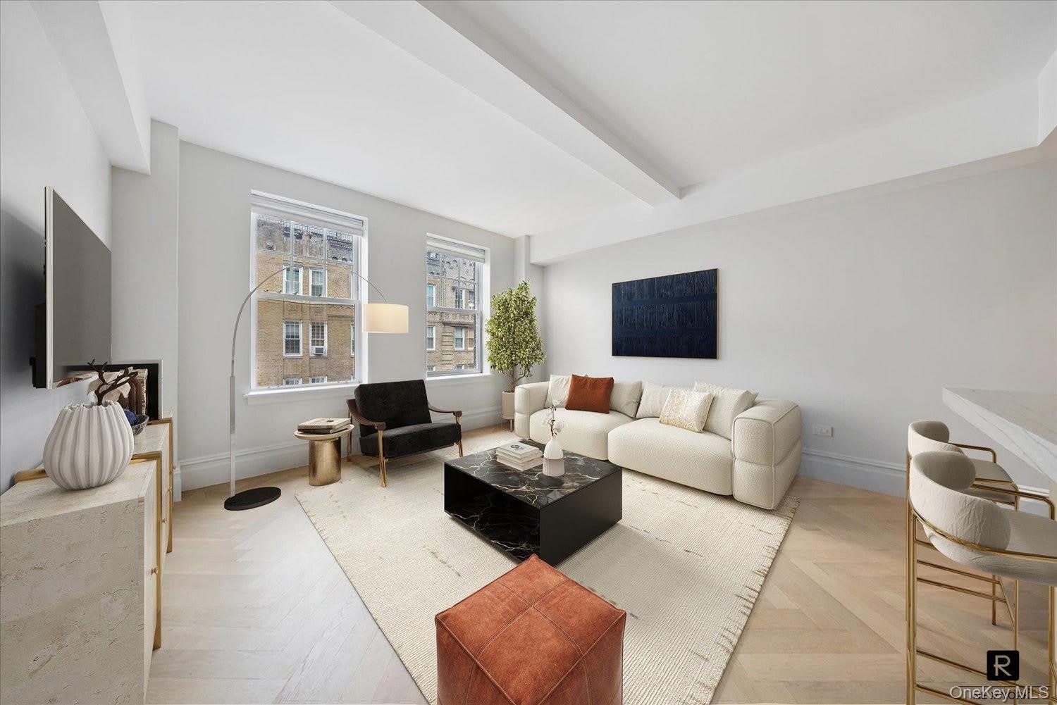 150 W 82nd Street – photo 1