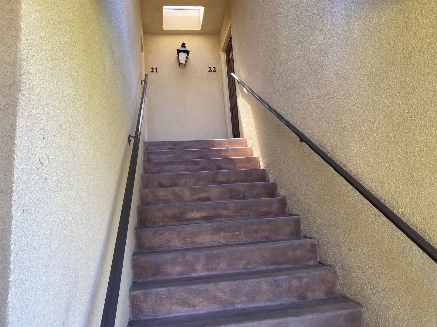 Stonemark On Avocado – photo 1 of 142