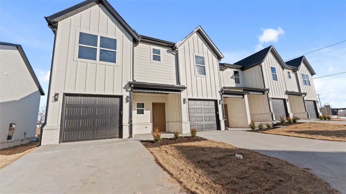 1718 Cuppett Circle – photo 1 of 33