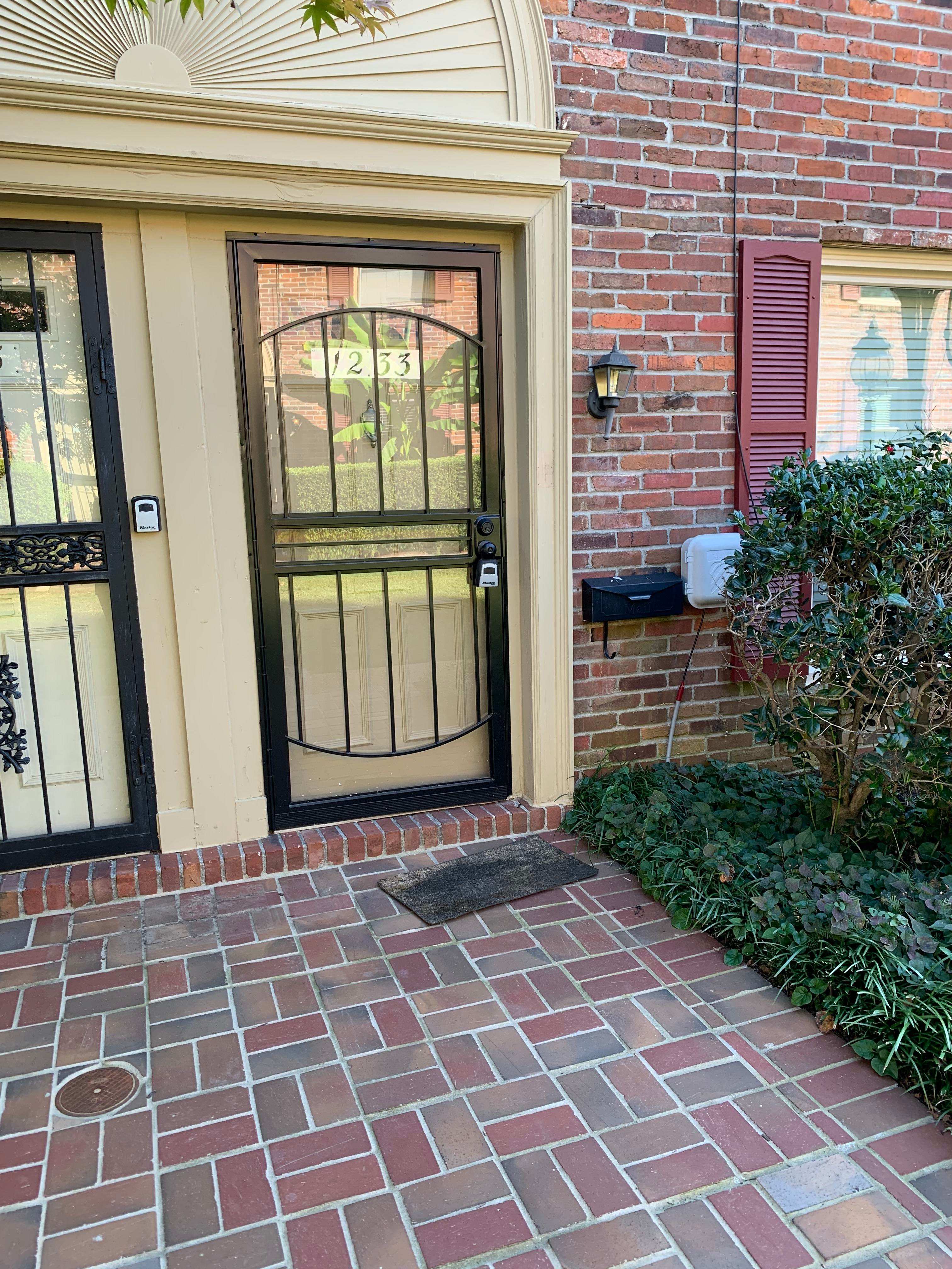 1233 Chamberlain Drive – photo 1