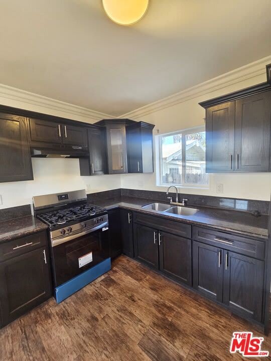 1721 W 39th Pl – photo 1