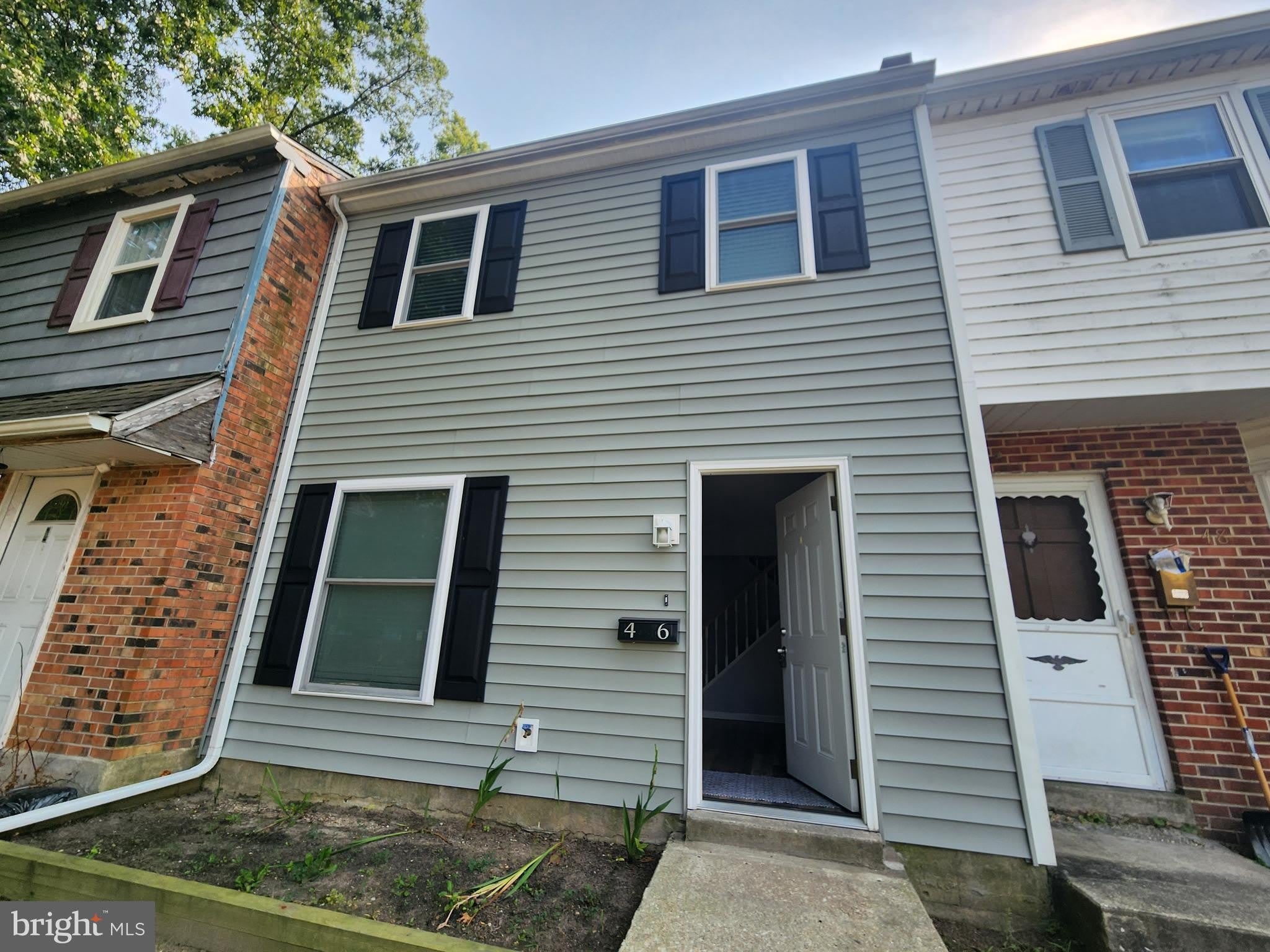 46 VILLAGE Drive – photo 1