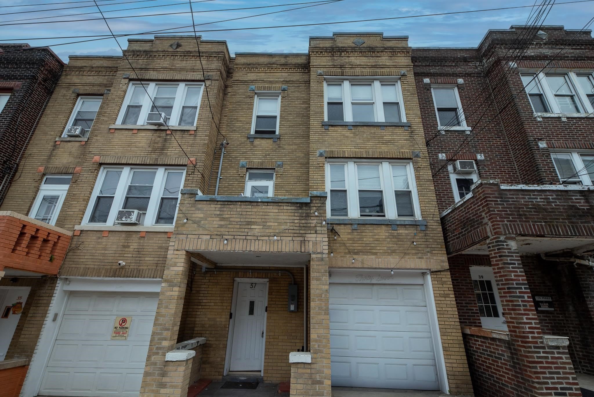 37 64Th St – photo 1
