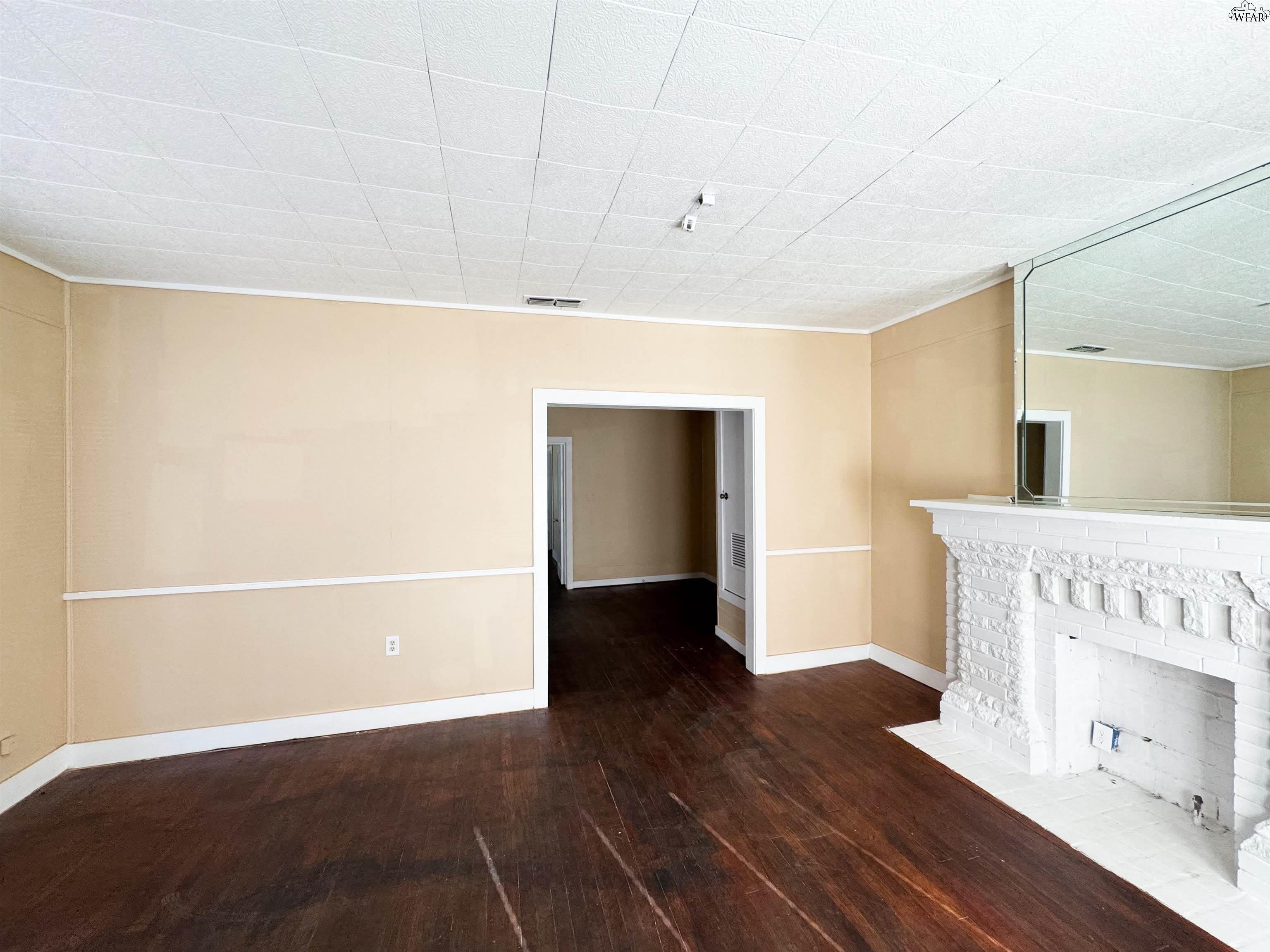 1913 Tilden Street – photo 1