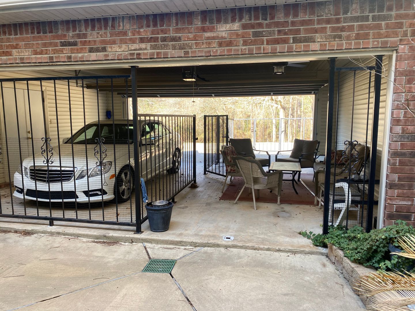 For Rent: Spacious 3 Bed, 2.5 Bath Townhome in Pineville! – photo 1 of 22