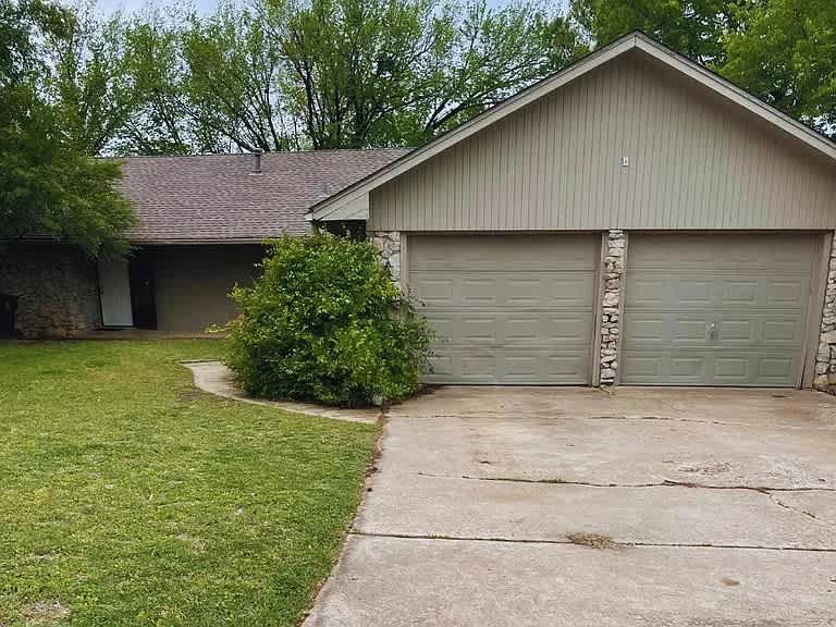 3411 Cameron Ct – photo 1 of 10
