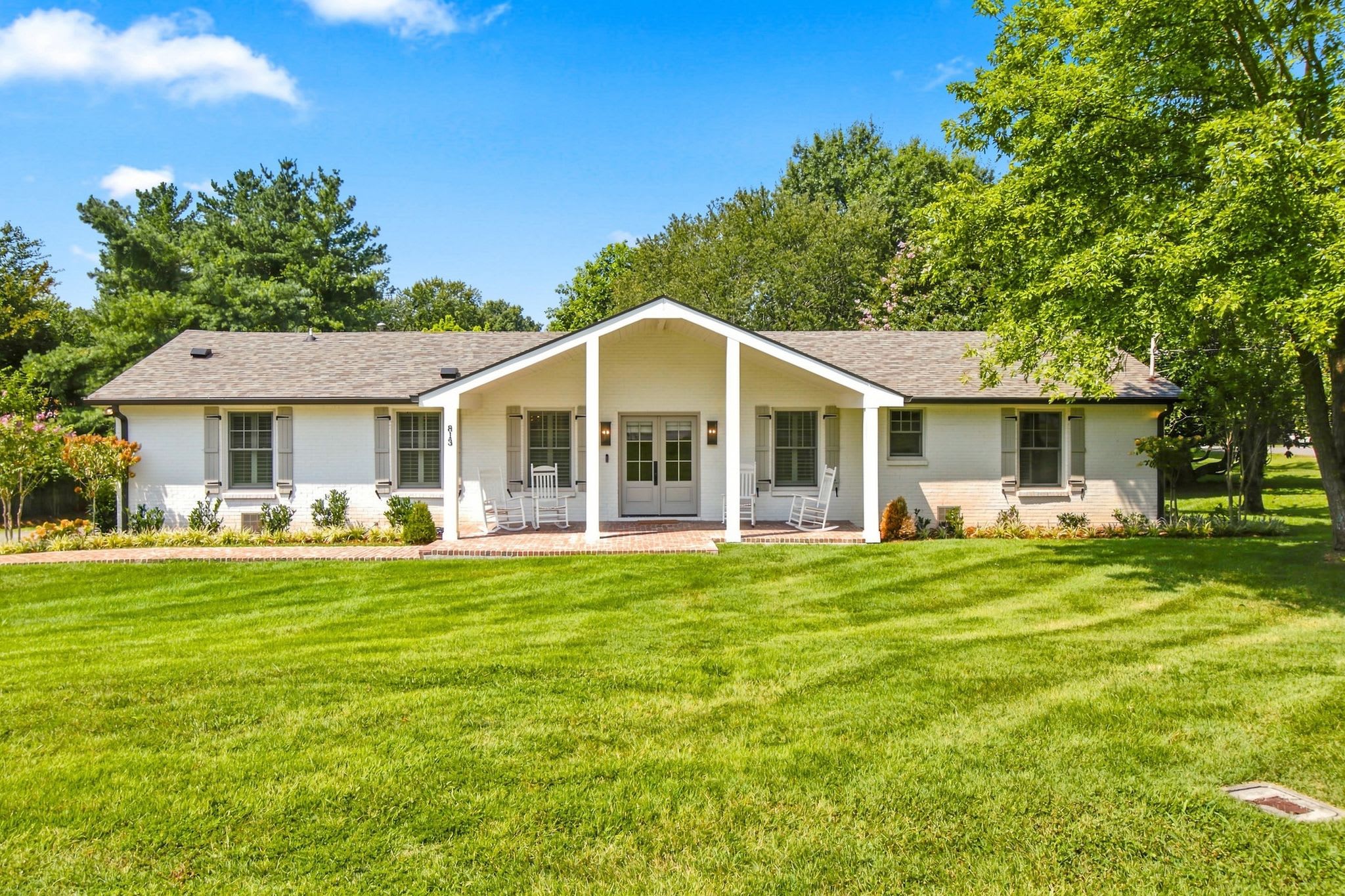 813 Edwards Drive – photo 1 of 36